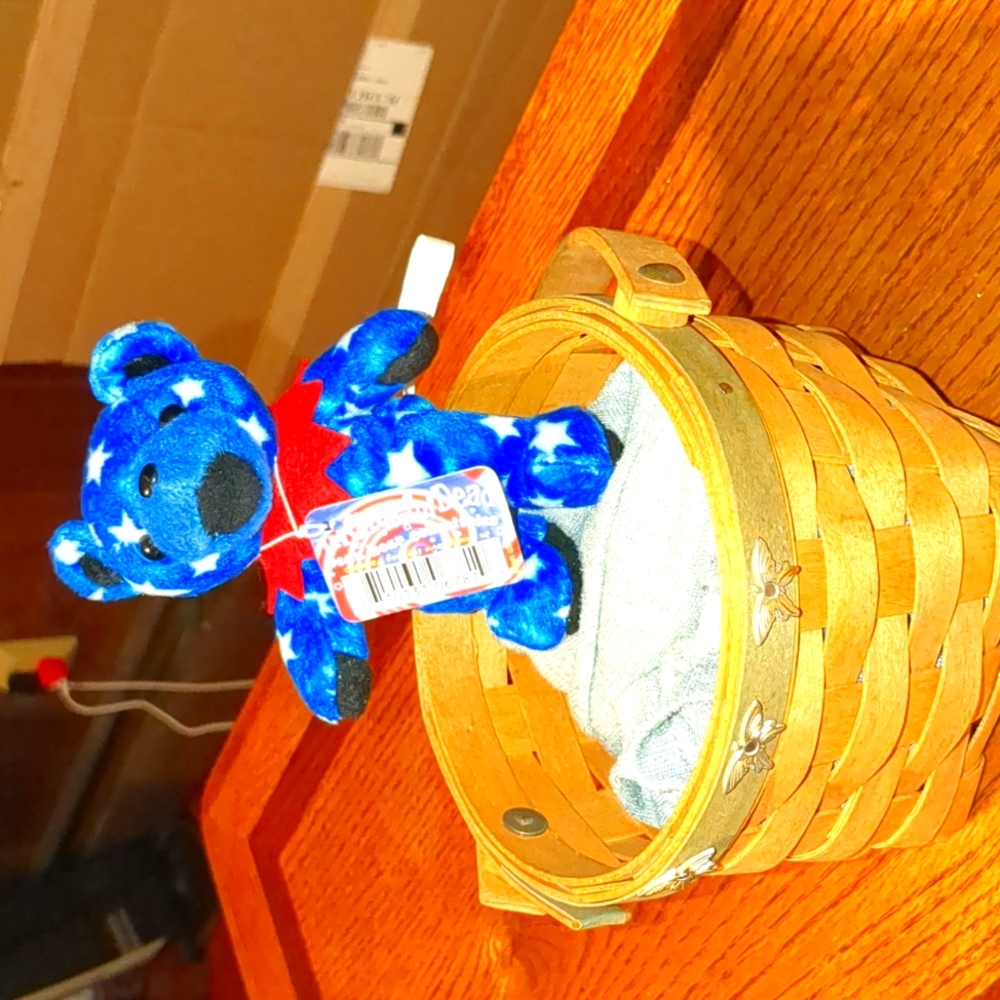 Lil Sam grateful Dead Bean Bear Collectables USP code 7 10 13 106 7 819